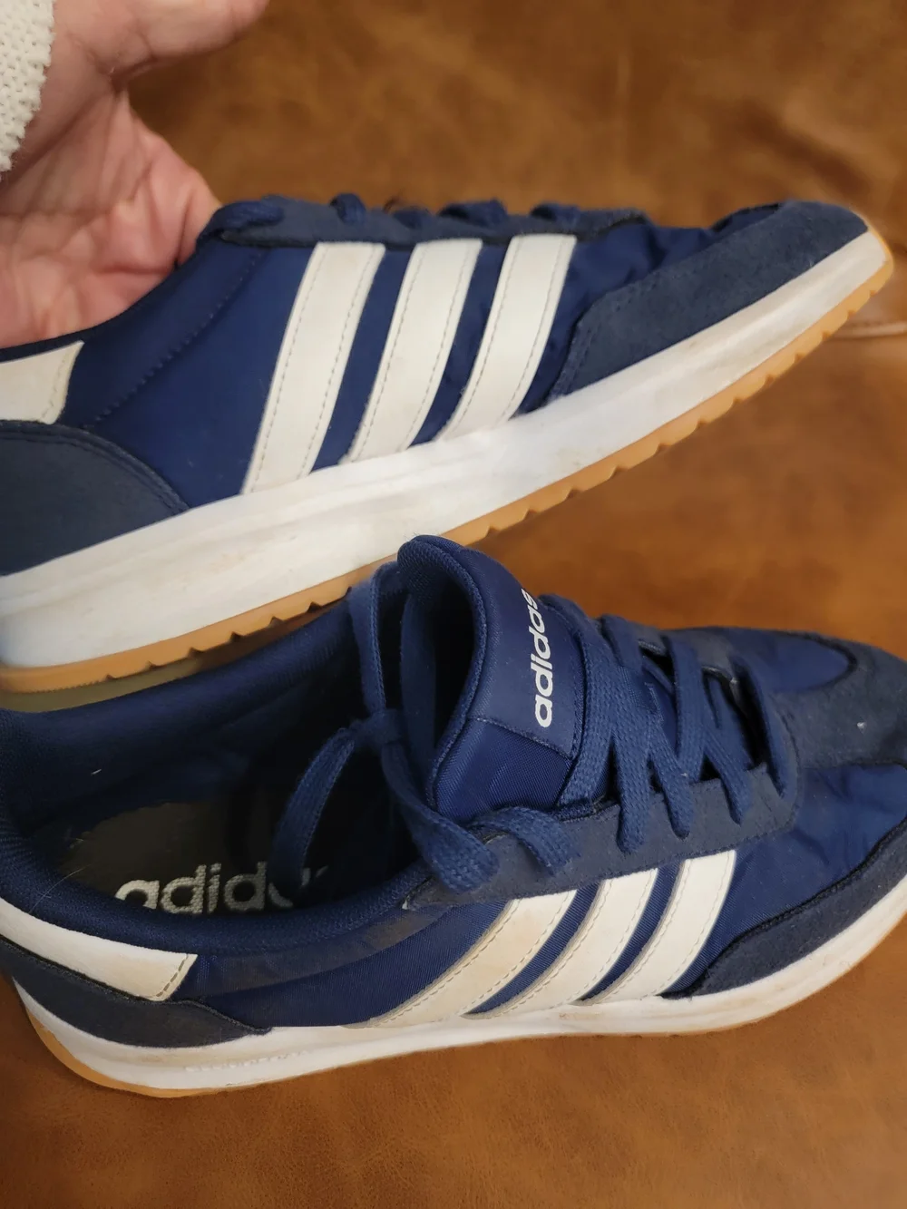 adidas classic low